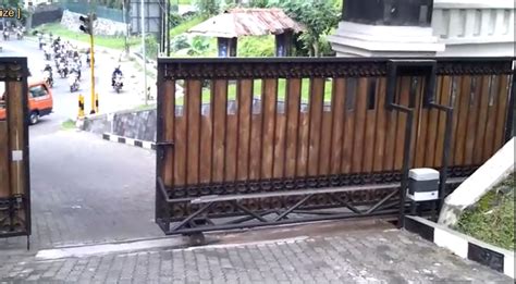 mesin pintu pagar otomatis - Kreasi Megah Konstruksi - Kreasi Megah